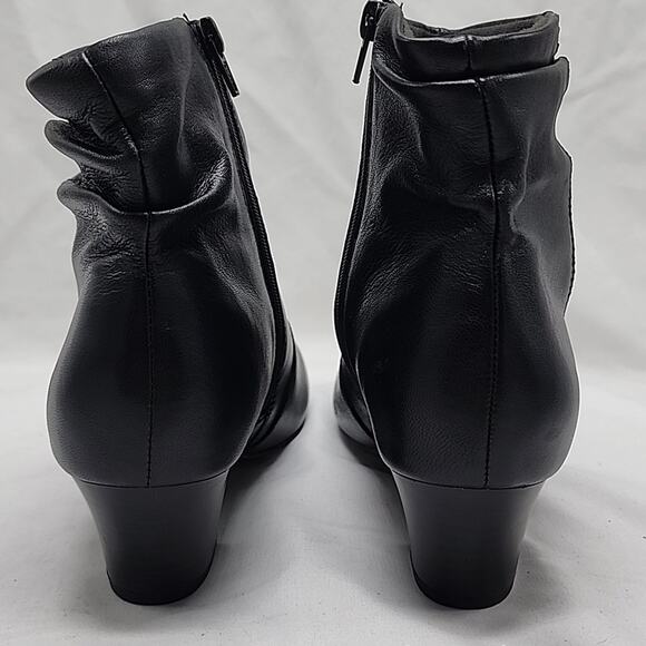 CLARKS TERESA SKIP COLOR BLUE LEATHER ZIP CLOSE ANKLE BOOT WOMEN'S SIZE 10 NWOB - Picture 12 of 16